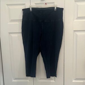 Women with Control Dark Blue crop Jeans 1X tall